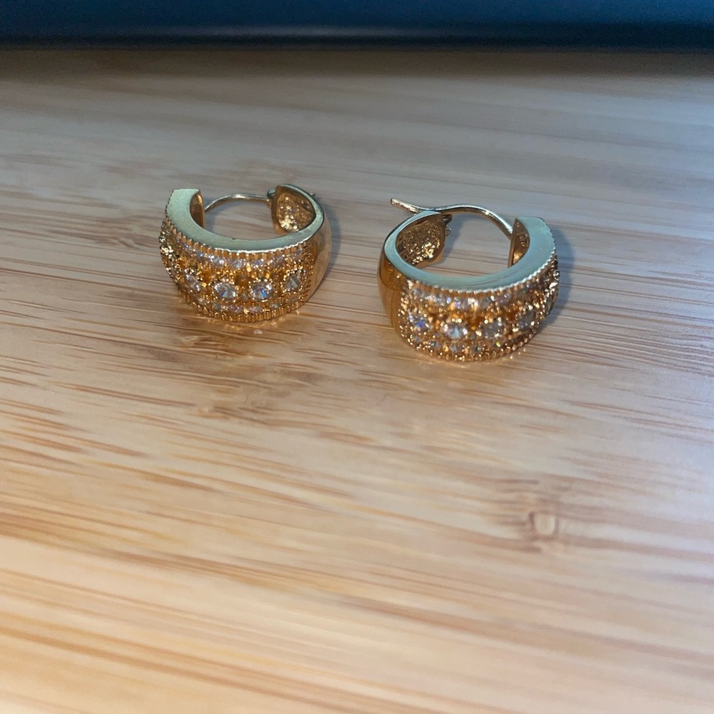 Gold plated hoop earrings